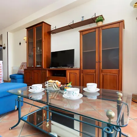 Gregal By Interhome *